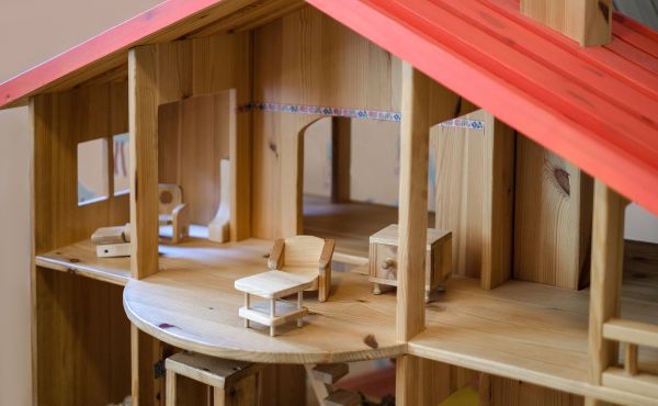 Doll House Assembly in Livermore